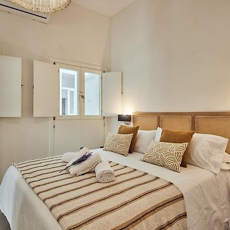 Apartamento Vega Little Apartments Кадис Екстериор снимка