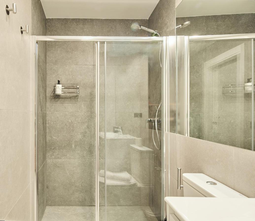 Apartamento Vega Little Apartments Кадис Екстериор снимка