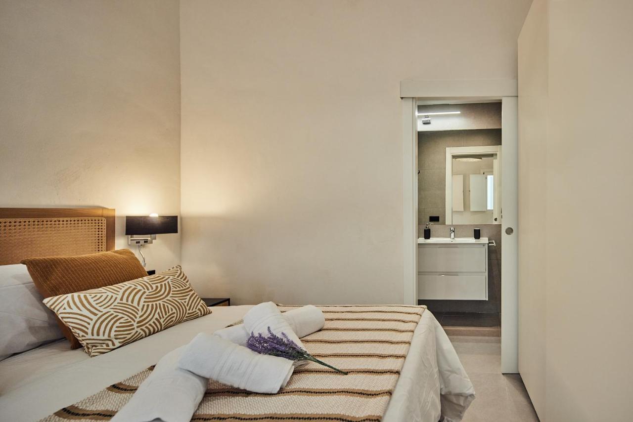 Apartamento Vega Little Apartments Кадис Екстериор снимка